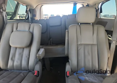 2014 Chrysler Town & Country Touring from USA, damaged, VIN 2C4RC1BG4ER138359